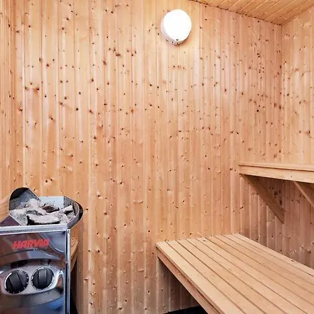 Sleeps 18 Pool Wifi Pol