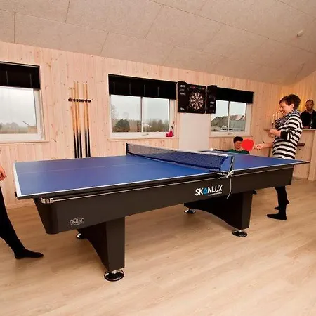 Holiday home Sleeps 18 Pool Wifi