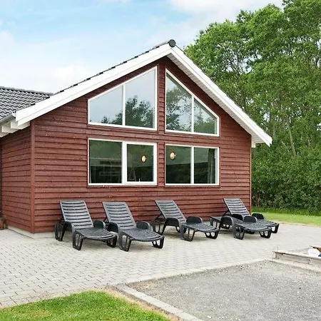 Holiday home Sleeps 18 Pool Wifi Pol