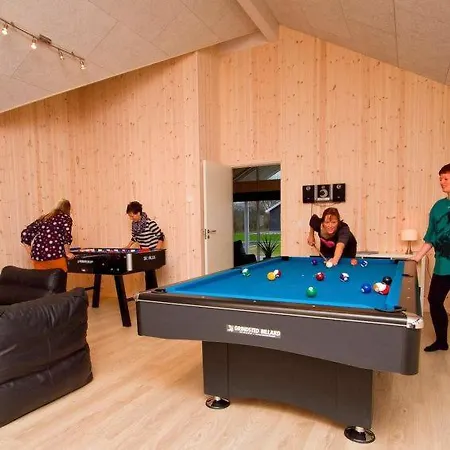 Sleeps 18 Pool Wifi * Pol